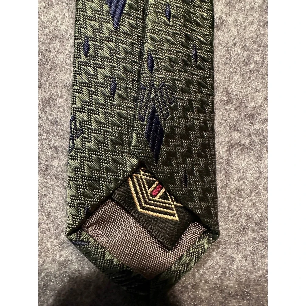 Audrey Buckner Mens Tie Olive Green Navy Blue Geometric Hand Tailored Accessory